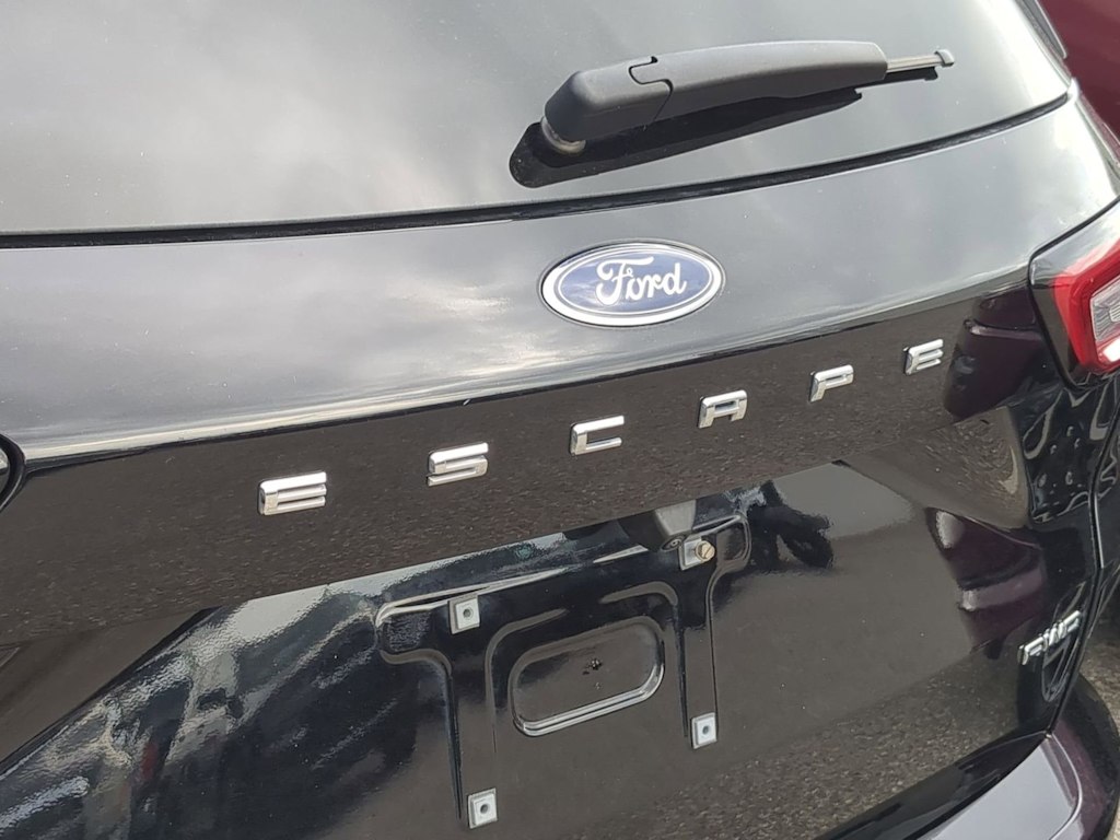 Thumbnail: 2024 Ford Escape - 25