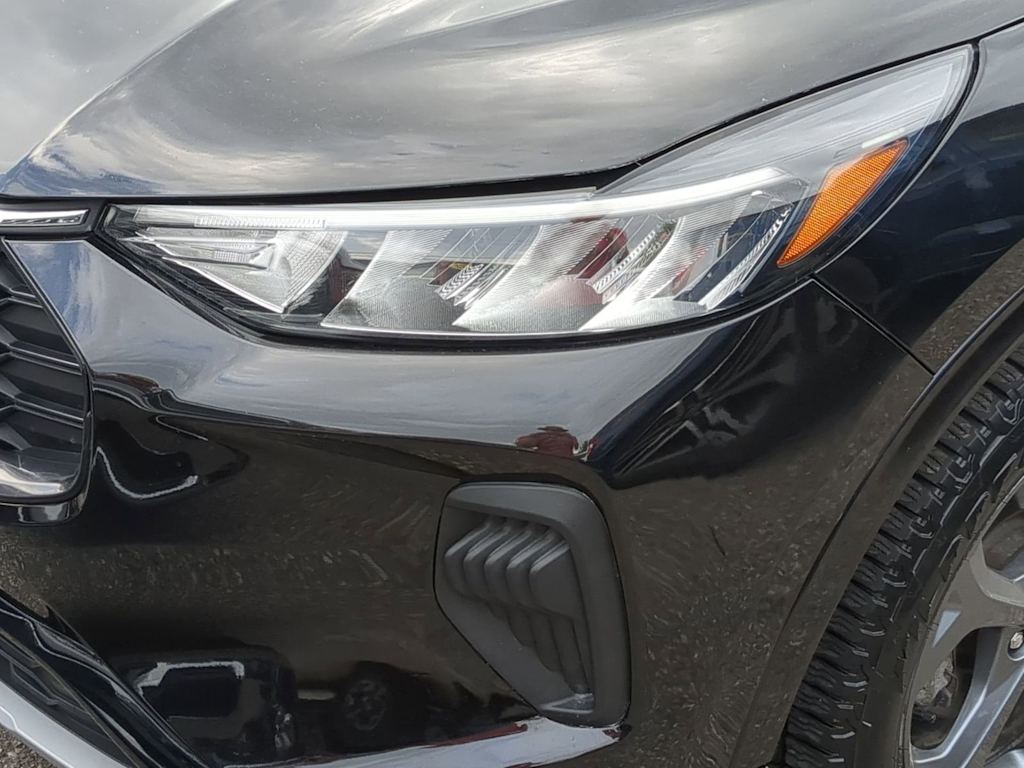 Thumbnail: 2024 Ford Escape - 24