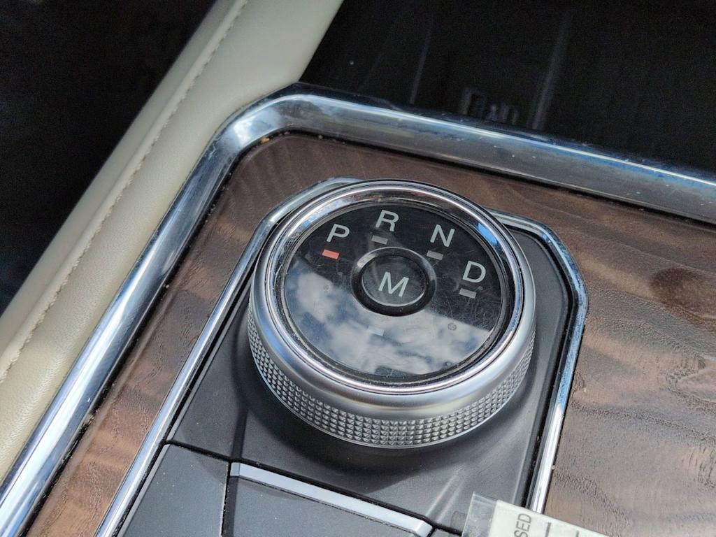 Thumbnail: 2020 Ford Expedition - 35