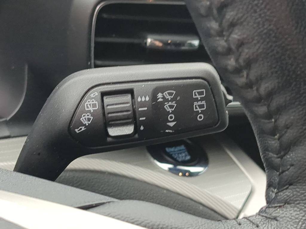 Thumbnail: 2024 Ford Explorer - 30
