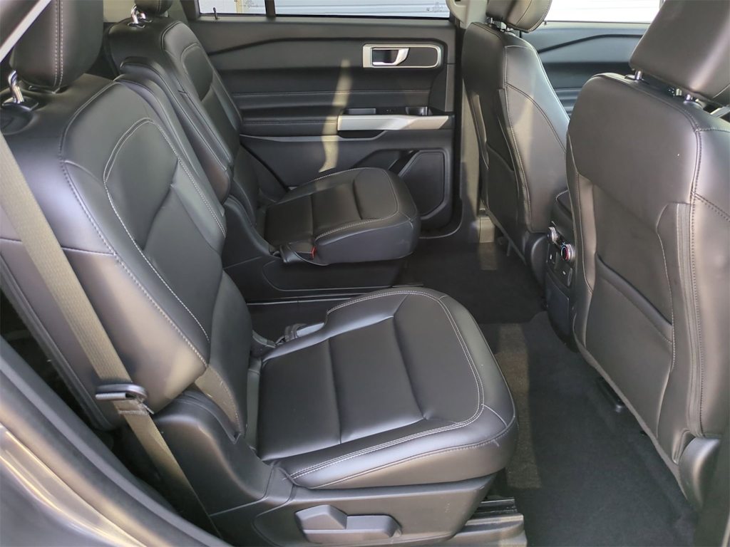 Thumbnail: 2023 Ford Explorer - 26