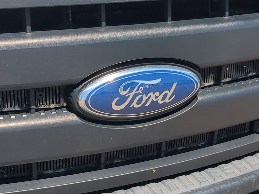 Thumbnail: 2011 Ford F-250 - 24
