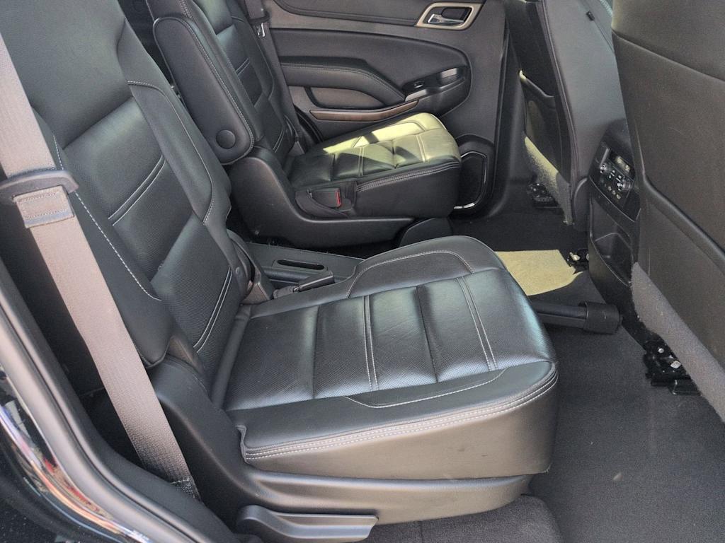 Thumbnail: 2019 GMC Yukon - 10