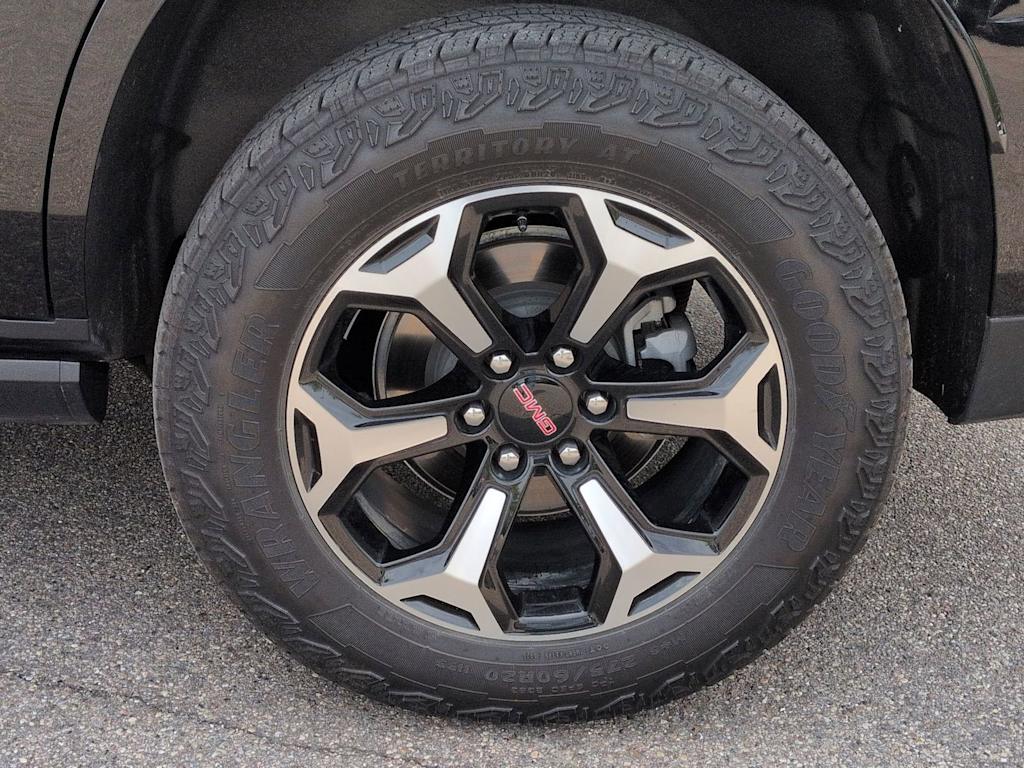 Thumbnail: 2025 GMC Yukon - 7
