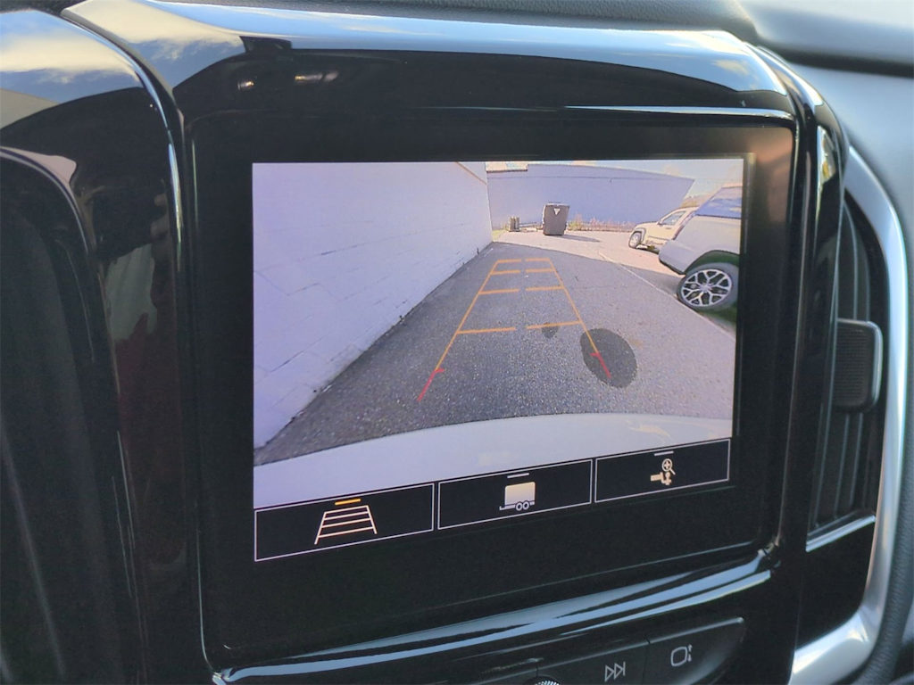 Thumbnail: 2020 Chevrolet Traverse - 33