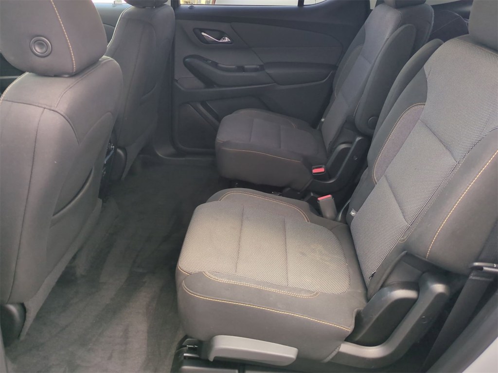 Thumbnail: 2020 Chevrolet Traverse - 26