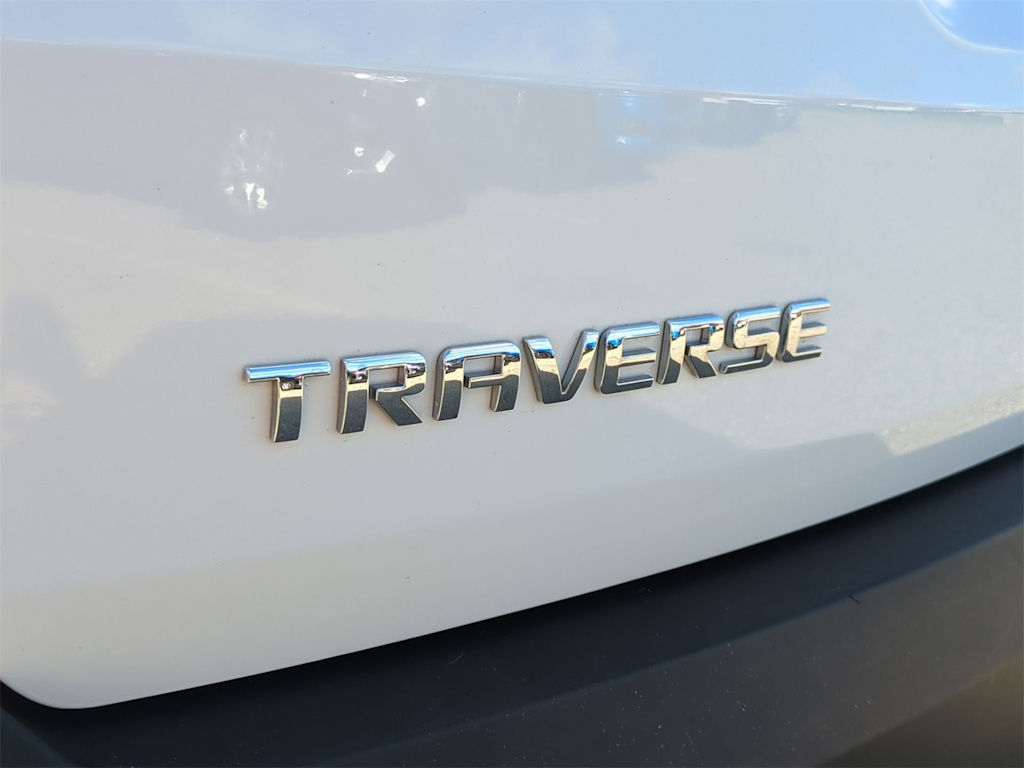 Thumbnail: 2020 Chevrolet Traverse - 24