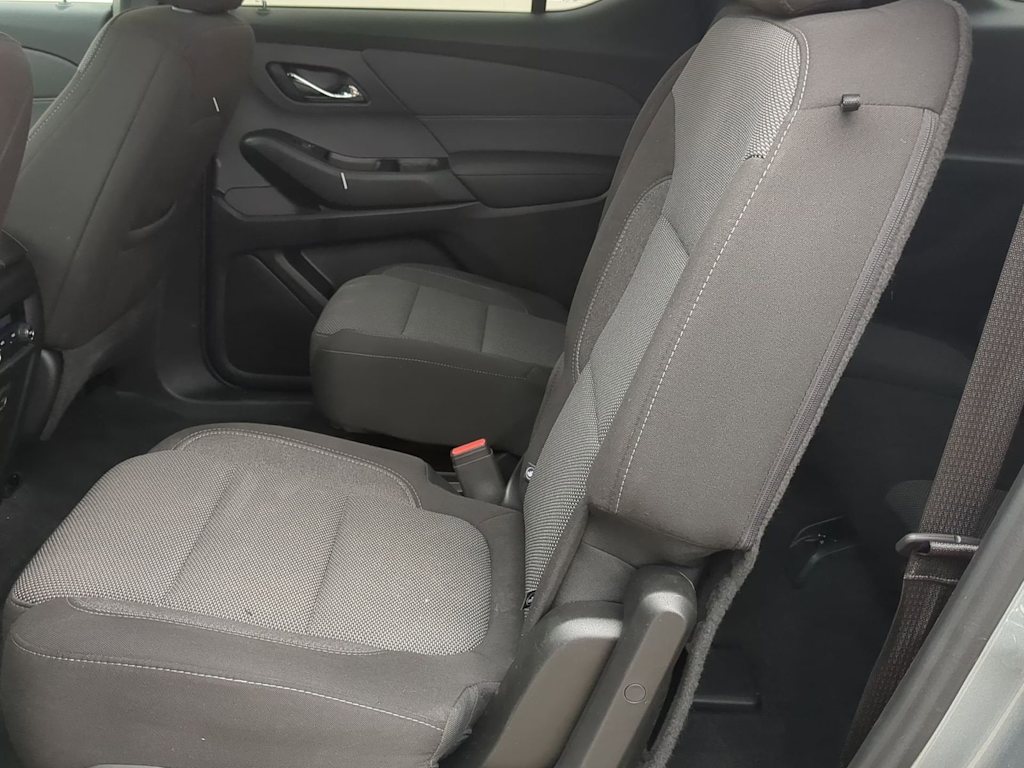 Thumbnail: 2023 Chevrolet Traverse - 27