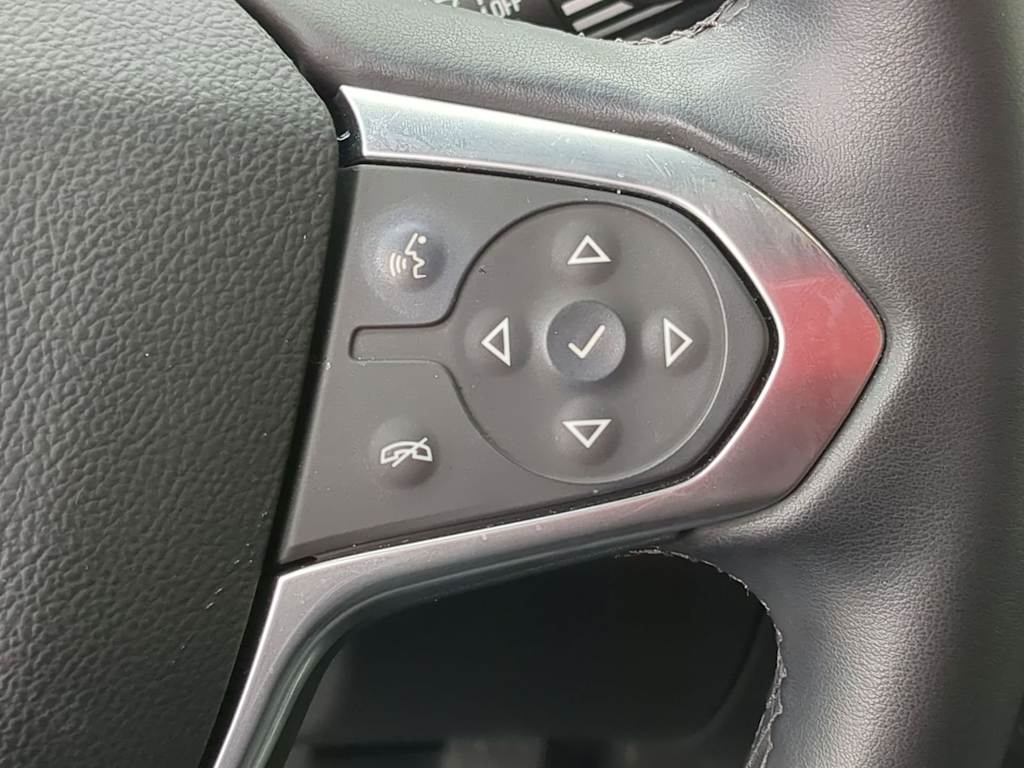 Thumbnail: 2023 Chevrolet Traverse - 30