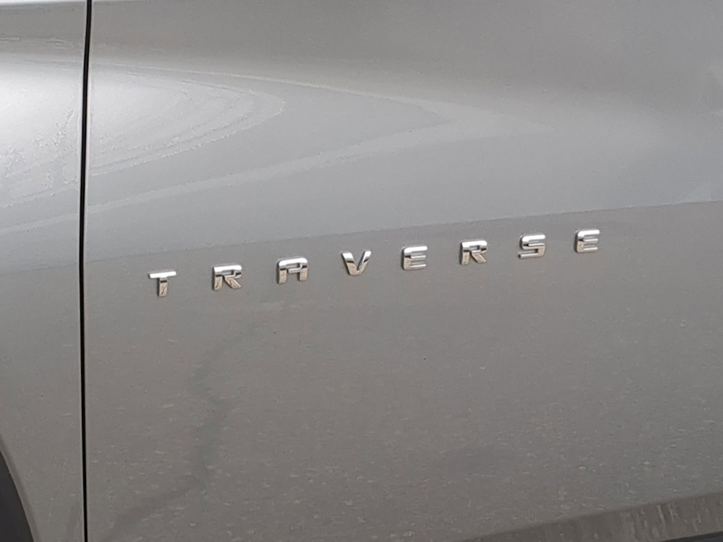 Thumbnail: 2023 Chevrolet Traverse - 7