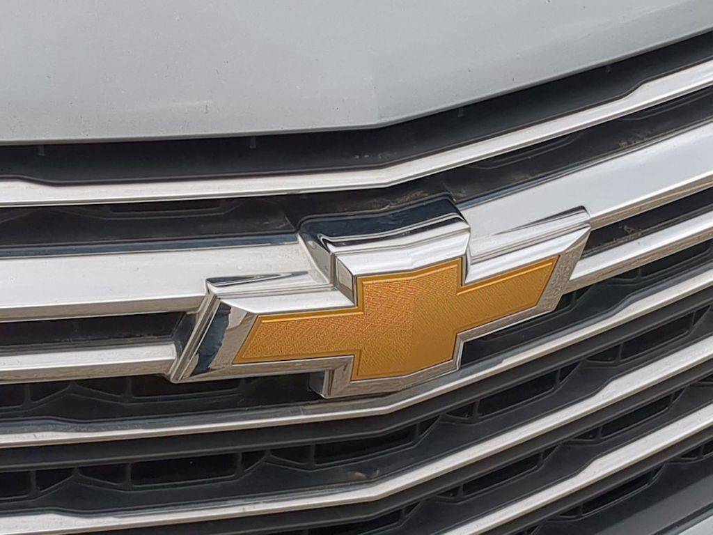 Thumbnail: 2023 Chevrolet Traverse - 25