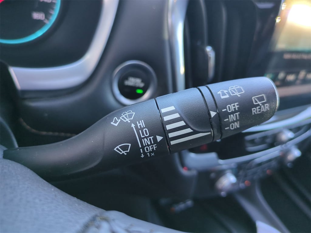 Thumbnail: 2019 Chevrolet Traverse - 31