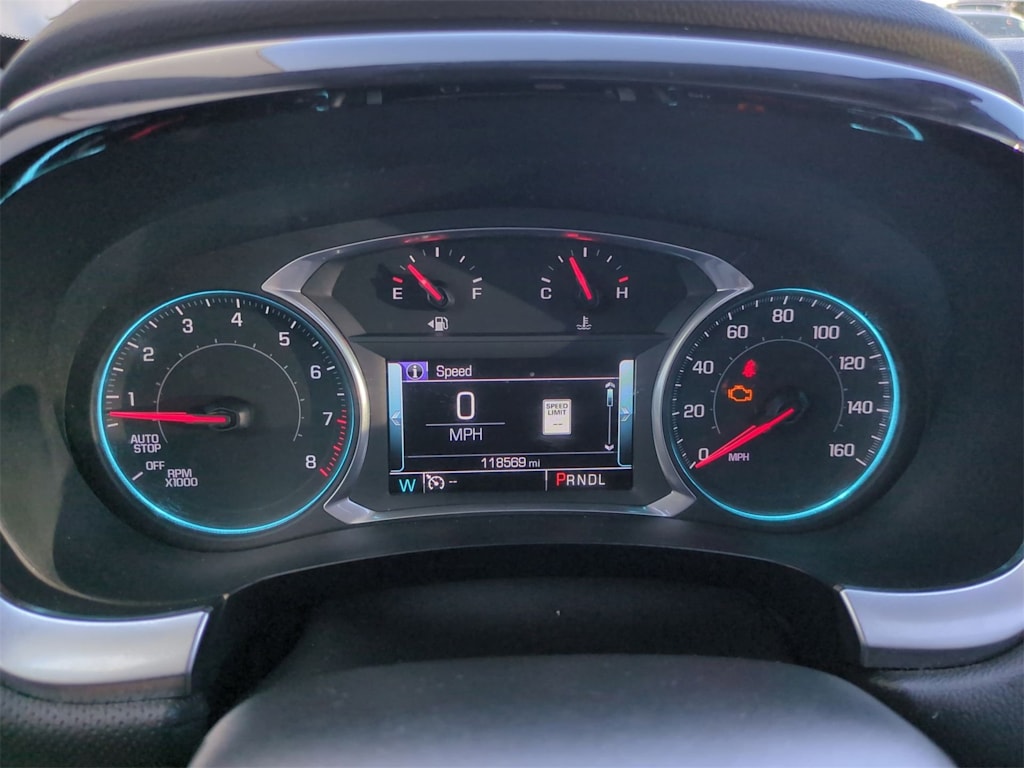 Thumbnail: 2019 Chevrolet Traverse - 36