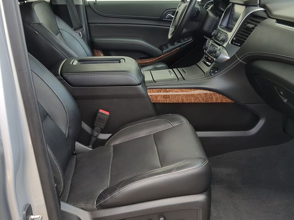 Thumbnail: 2020 Chevrolet Tahoe - 11