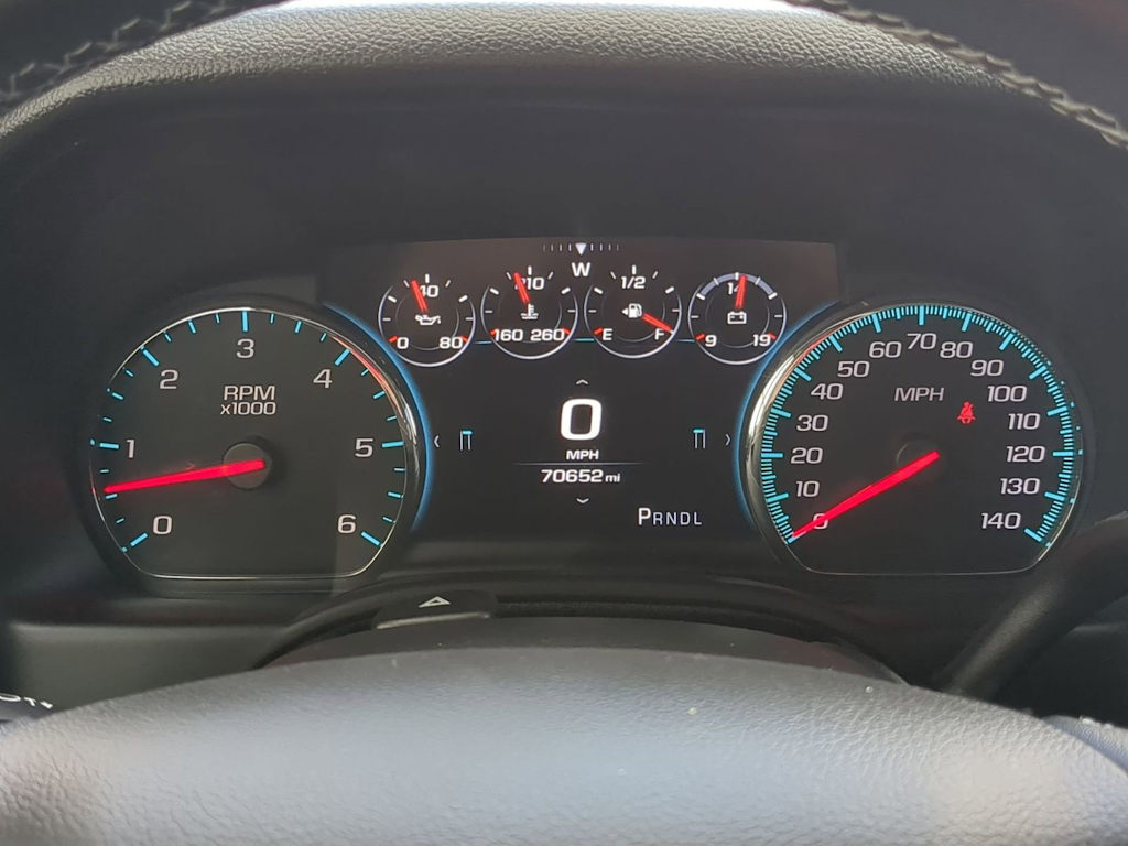 Thumbnail: 2020 Chevrolet Tahoe - 15