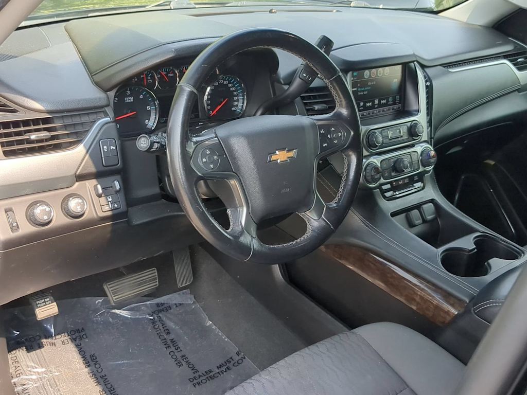 Thumbnail: 2019 Chevrolet Suburban - 2