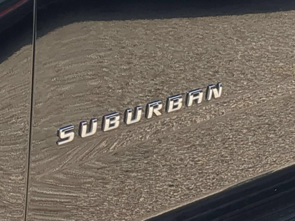 Thumbnail: 2019 Chevrolet Suburban - 23