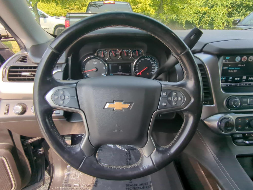 Thumbnail: 2019 Chevrolet Suburban - 13