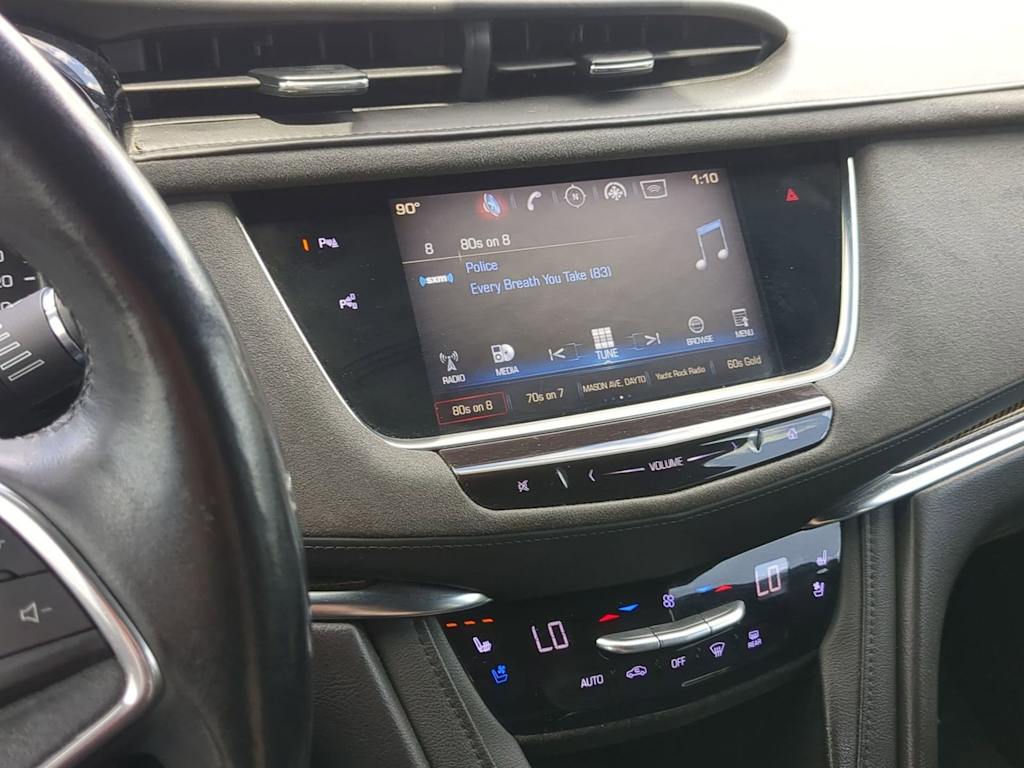 Thumbnail: 2017 Cadillac XT5 - 13