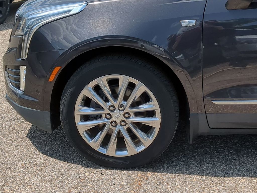 Thumbnail: 2017 Cadillac XT5 - 7