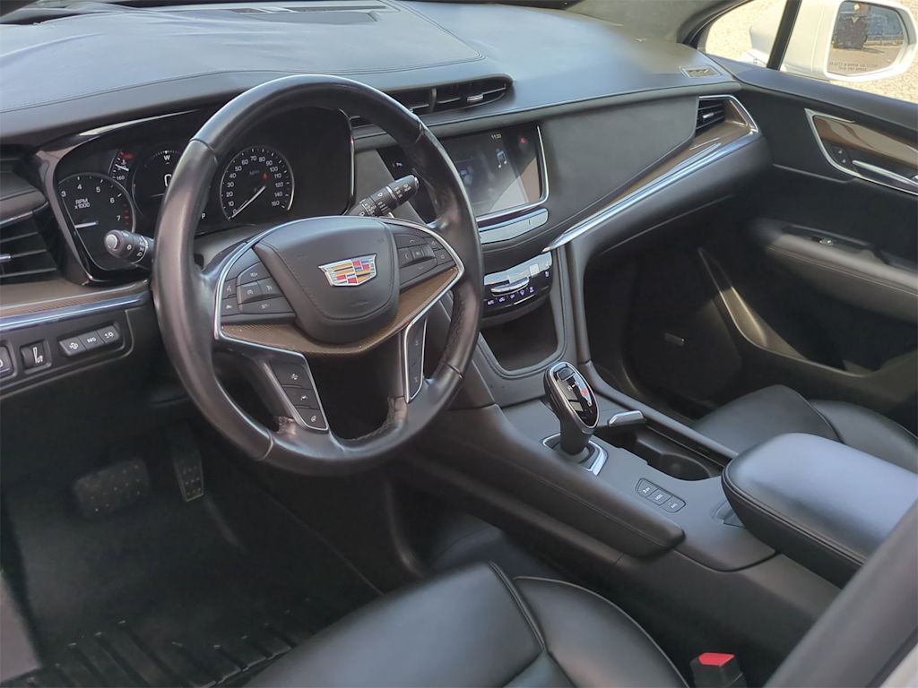 Thumbnail: 2018 Cadillac XT5 - 2