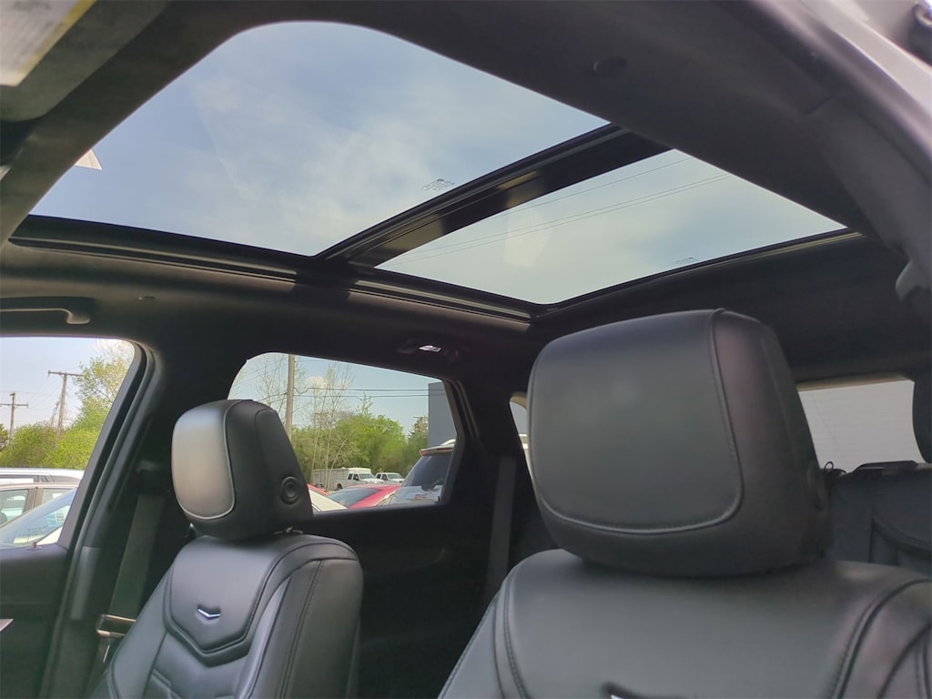 Thumbnail: 2018 Cadillac XT5 - 24