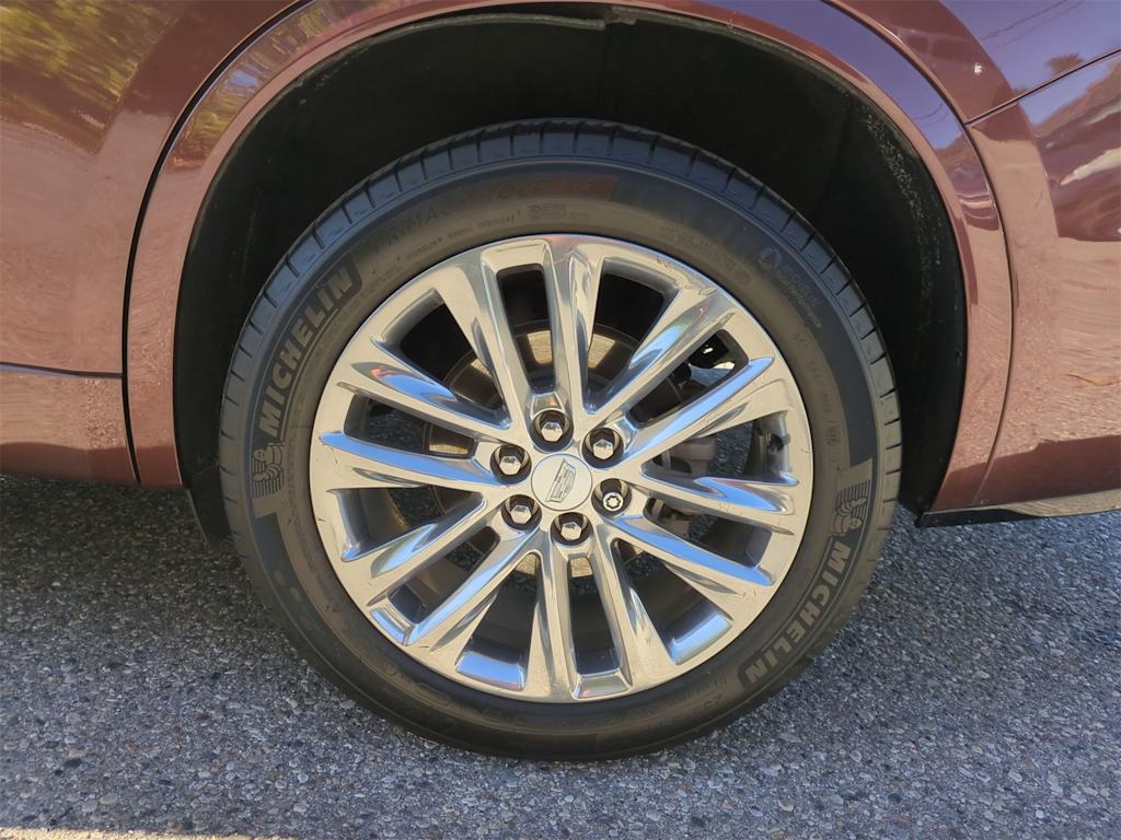 Thumbnail: 2022 Cadillac XT6 - 8
