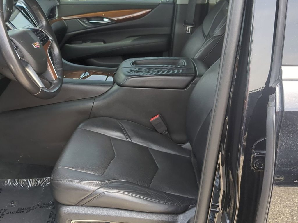 Thumbnail: 2018 Cadillac Escalade - 10