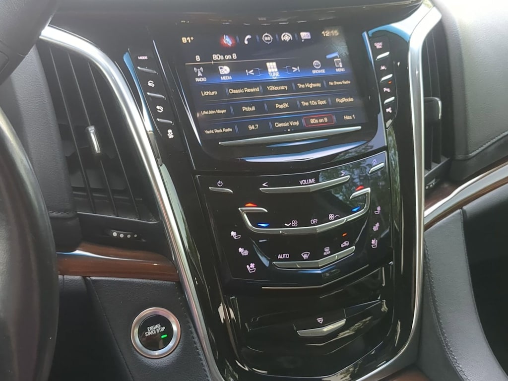 Thumbnail: 2018 Cadillac Escalade - 14