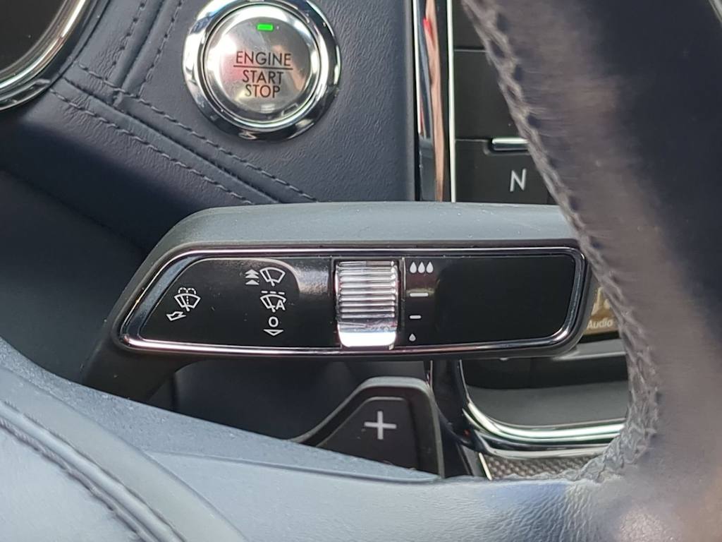 Thumbnail: 2017 Lincoln Continental - 30