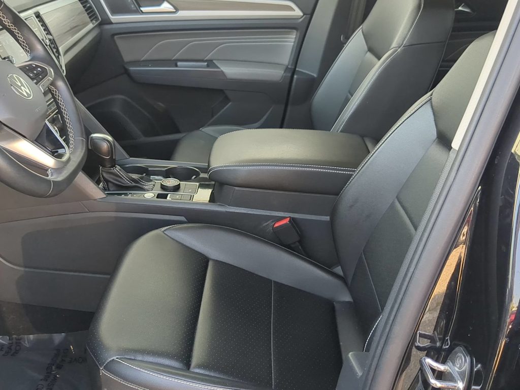 Thumbnail: 2021 Volkswagen Atlas - 6