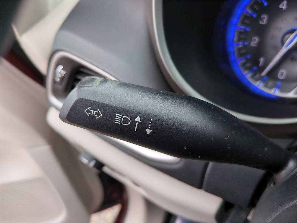 Thumbnail: 2018 Chrysler Pacifica - 31