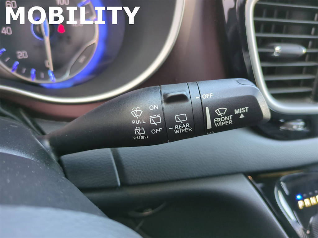 2020 Chrysler Pacifica  16