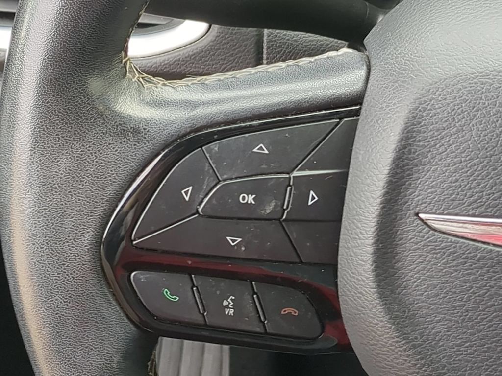 Thumbnail: 2019 Chrysler Pacifica - 28