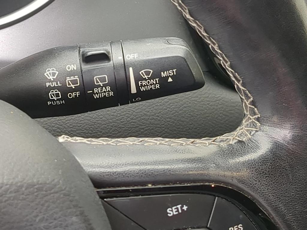 Thumbnail: 2019 Chrysler Pacifica - 30