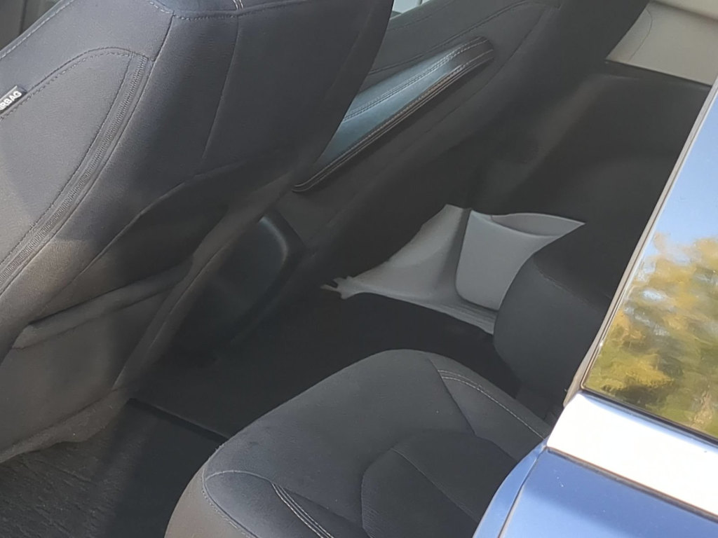 Thumbnail: 2018 Chrysler Pacifica - 26