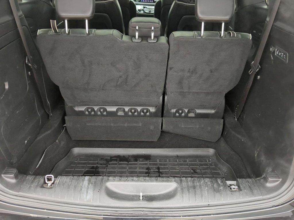 Thumbnail: 2019 Chrysler Pacifica - 17