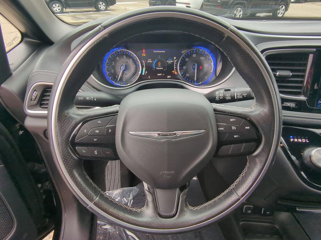 Thumbnail: 2019 Chrysler Pacifica - 13