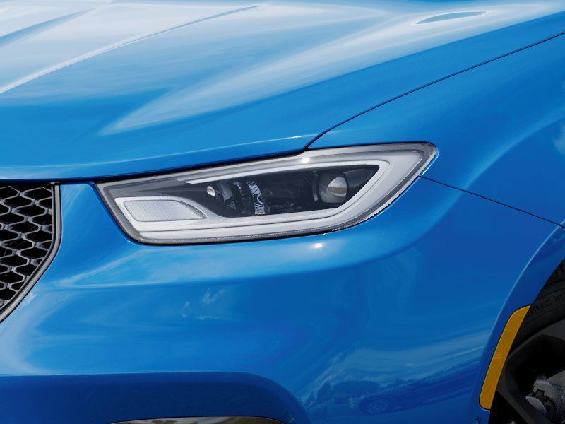 Thumbnail: 2026 Chrysler Pacifica - 16
