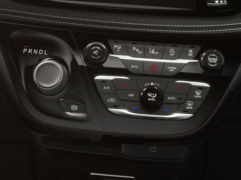 Thumbnail: 2026 Chrysler Pacifica - 23