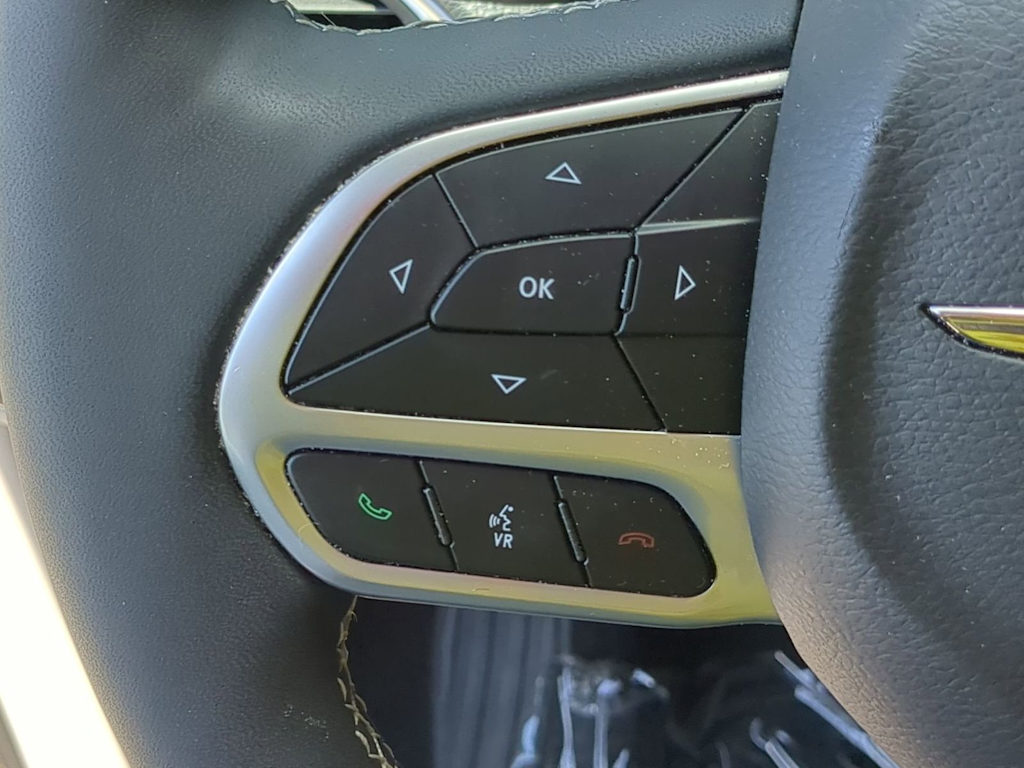 Thumbnail: 2024 Chrysler Pacifica - 28
