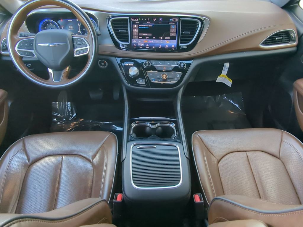 Thumbnail: 2021 Chrysler Pacifica - 9