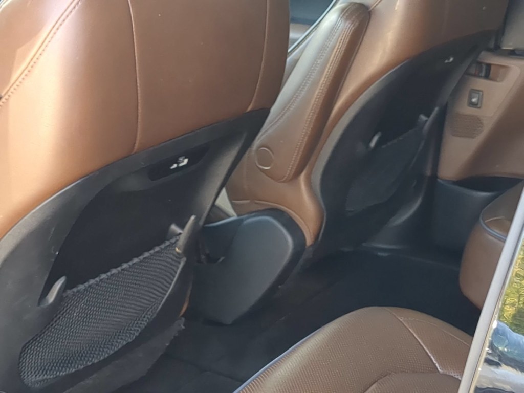 Thumbnail: 2021 Chrysler Pacifica - 12