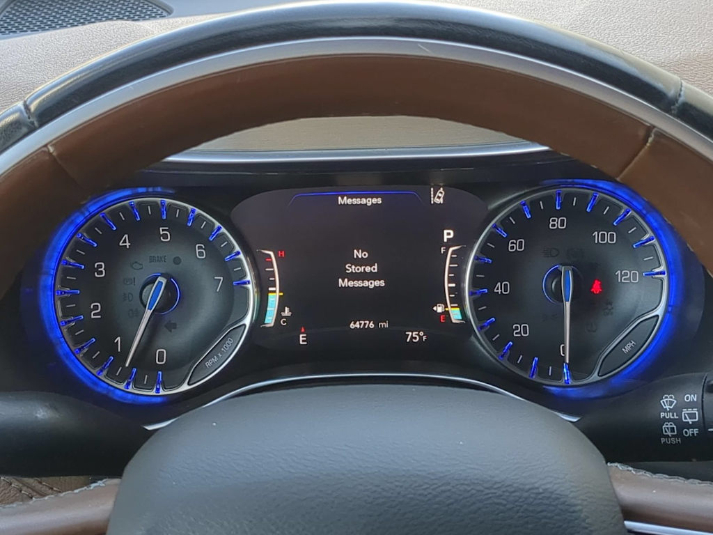 Thumbnail: 2021 Chrysler Pacifica - 32