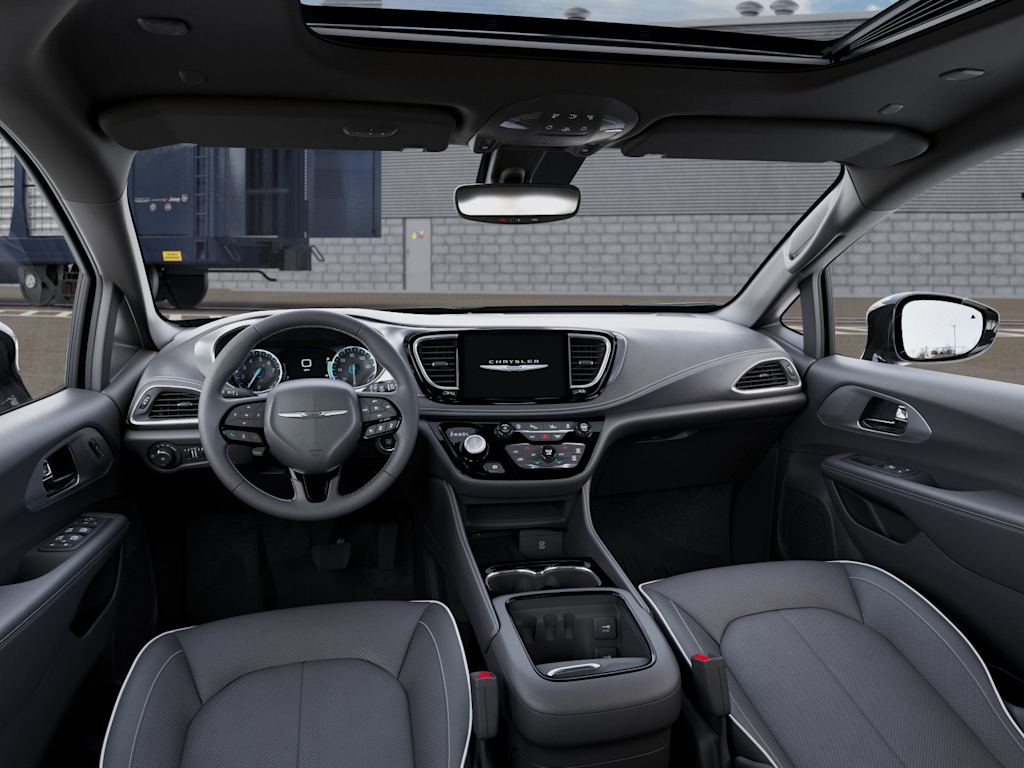 Thumbnail: 2026 Chrysler Pacifica - 2