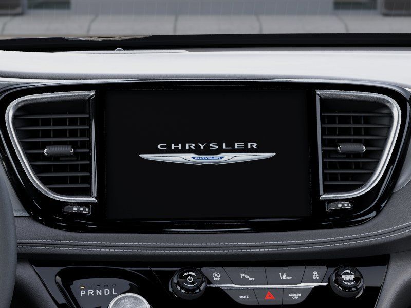 Thumbnail: 2026 Chrysler Pacifica - 9