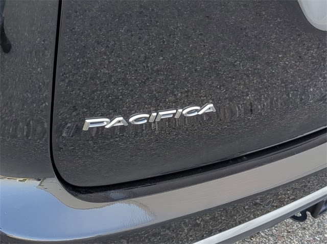 2021 Chrysler Pacifica Pinnacle 6