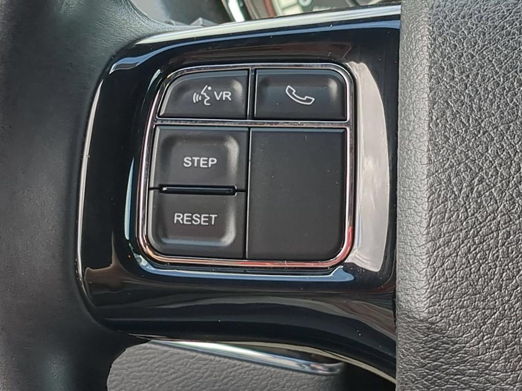 Thumbnail: 2014 Dodge Grand Caravan - 27