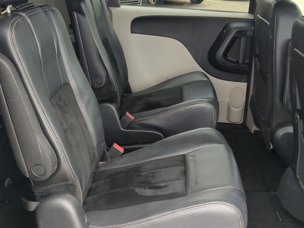 Thumbnail: 2014 Dodge Grand Caravan - 26