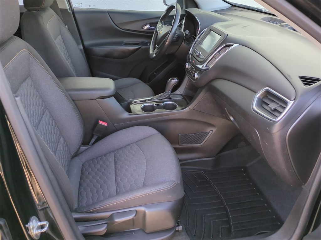 2018 Chevrolet Equinox LT 25
